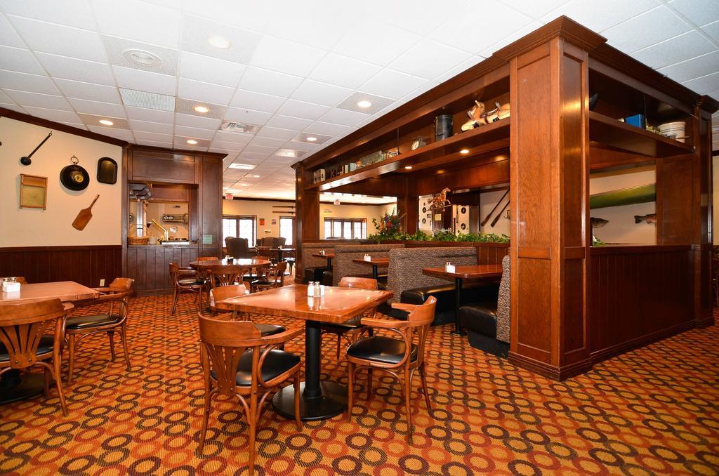 Red Lion Hotel فارمنغتون، كونيتيكت المظهر الخارجي الصورة